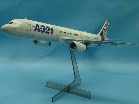 1/200 A321